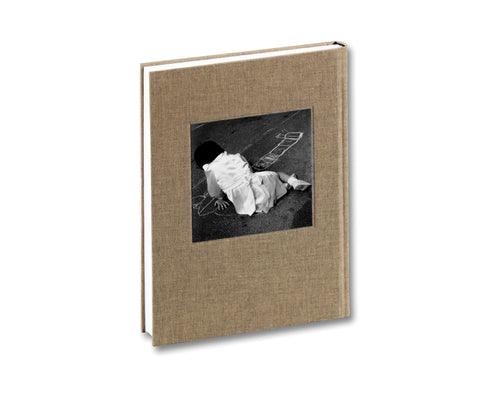 Exteriors: Annie Ernaux and Photography - MACK